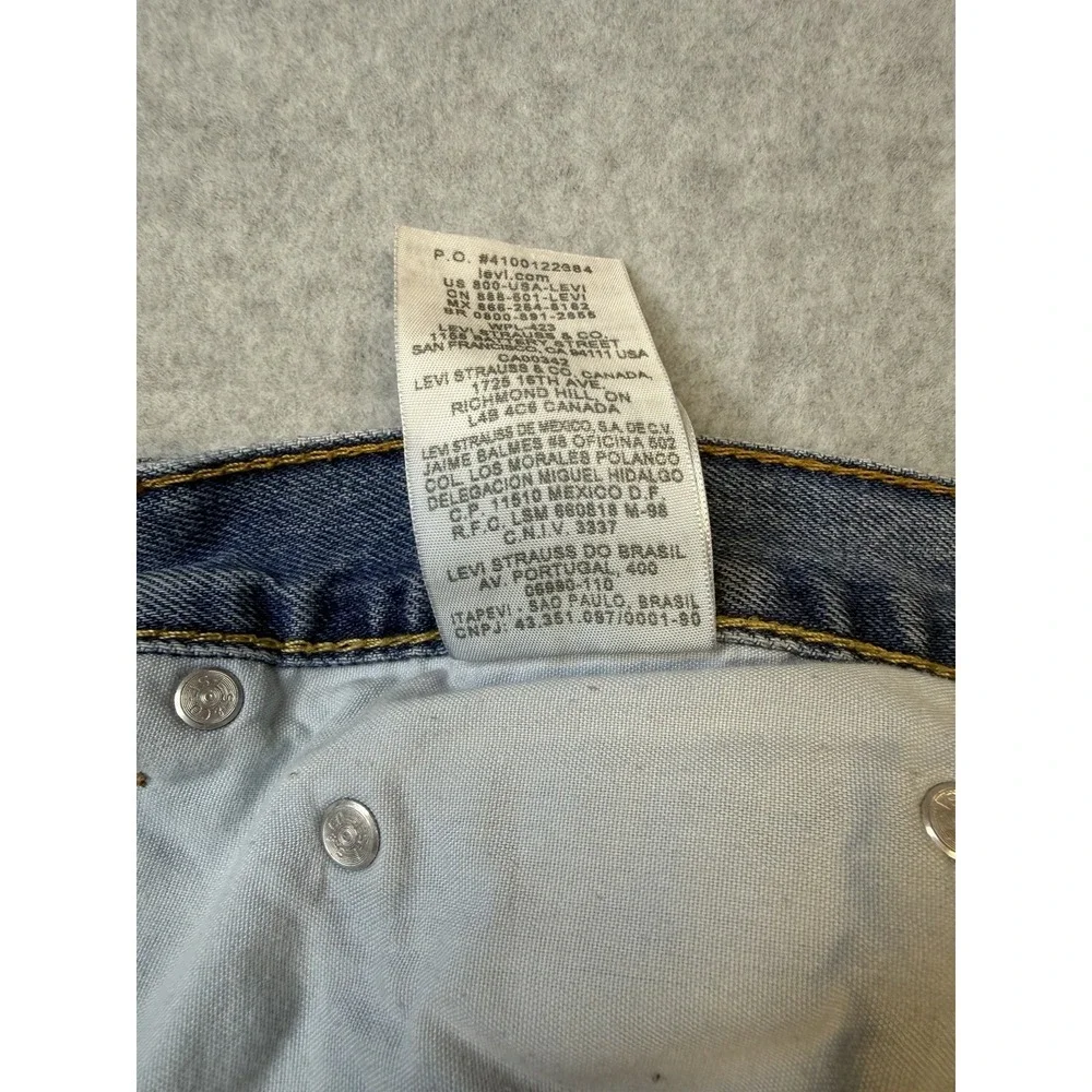 Levis levi 550